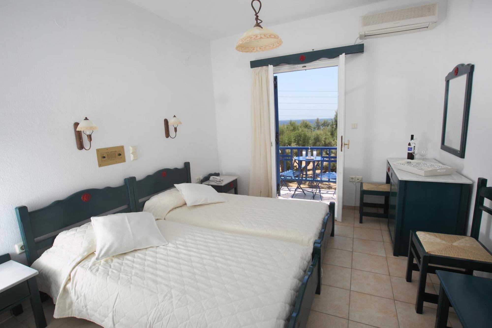 Paros Inn Logaras Cameră foto