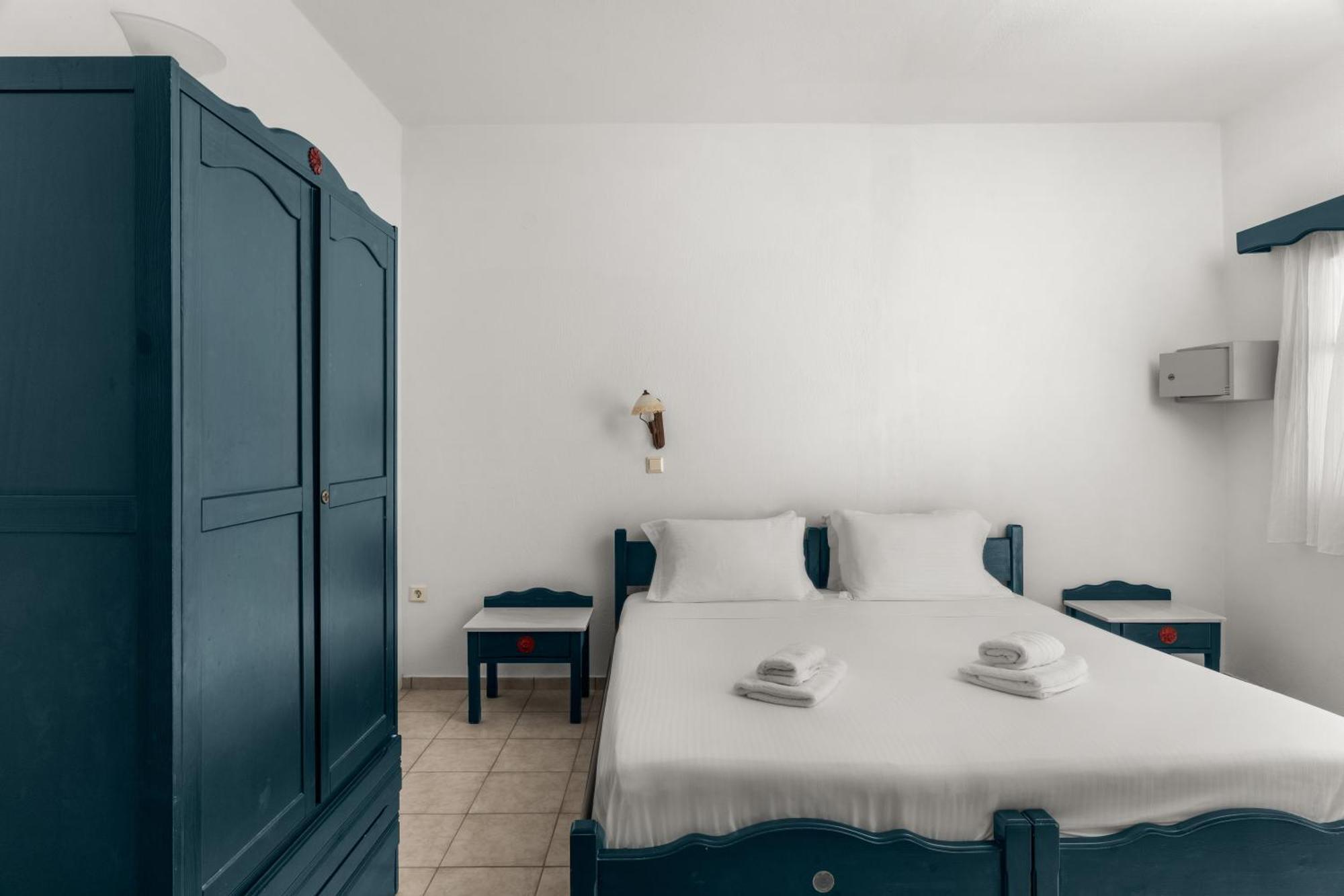 Paros Inn Logaras Cameră foto